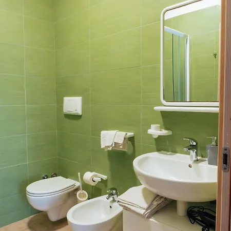 Aparthotel Relax *
